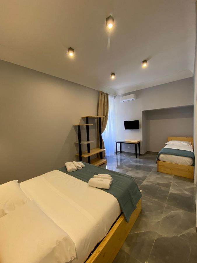 Be Italian Flat Sanfelice Hotel Napoli Bagian luar foto