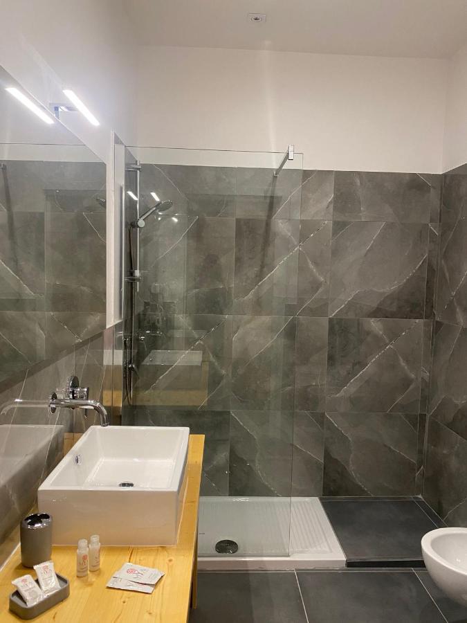 Be Italian Flat Sanfelice Hotel Napoli Bagian luar foto