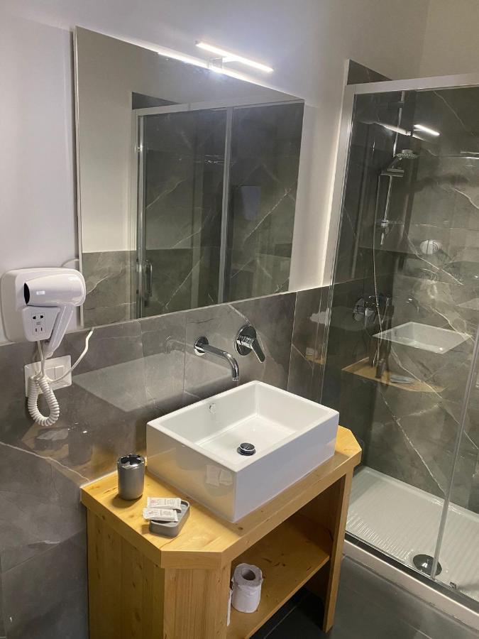 Be Italian Flat Sanfelice Hotel Napoli Bagian luar foto