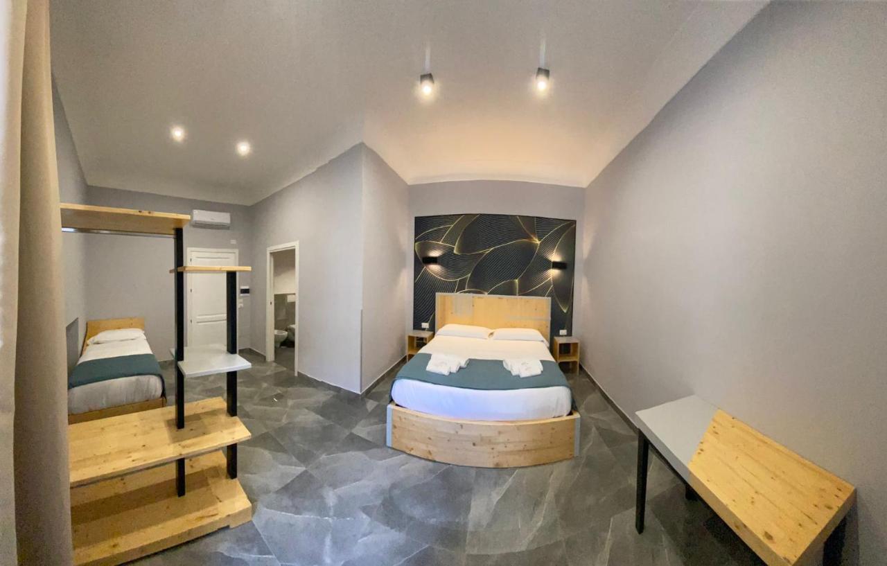 Be Italian Flat Sanfelice Hotel Napoli Bagian luar foto