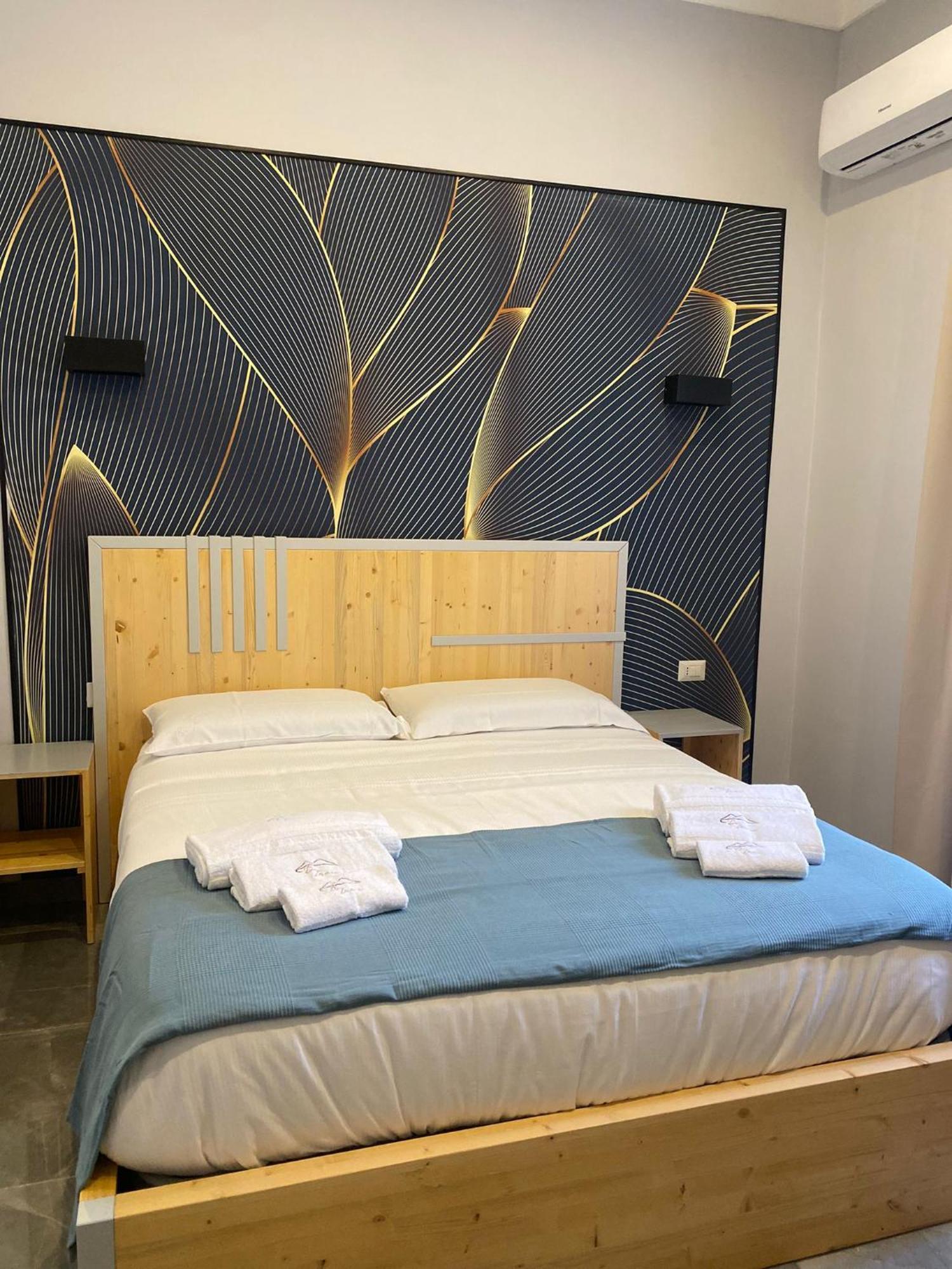 Be Italian Flat Sanfelice Hotel Napoli Bagian luar foto